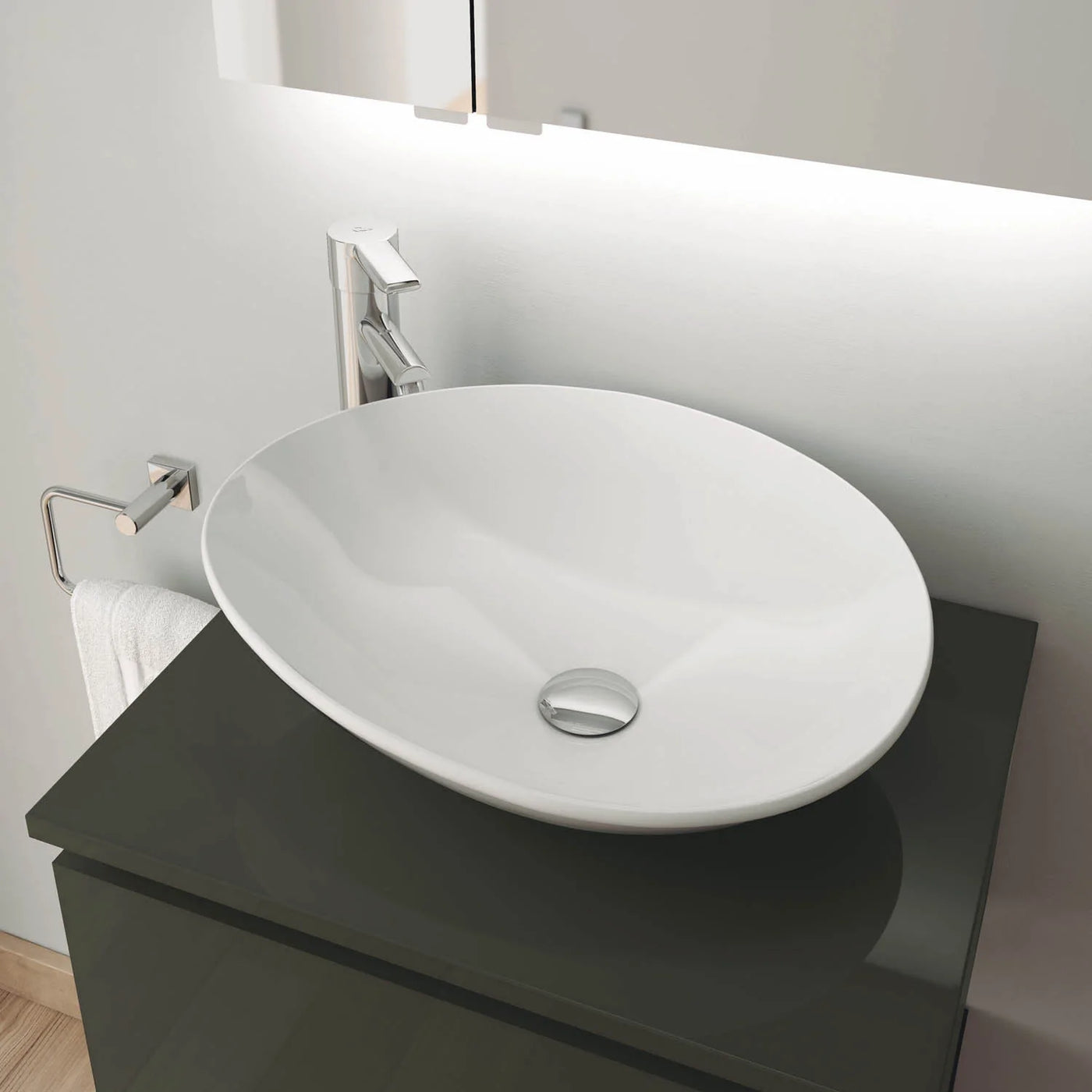 Frontline White Galaxy Round Countertop Basin for Vida Vanity Unit